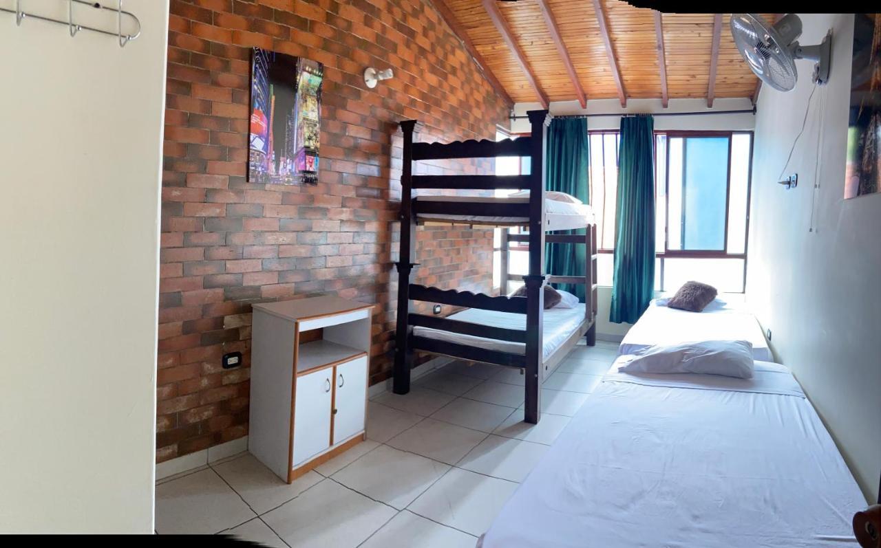 Otono Hostel Сан-Хіль Екстер'єр фото