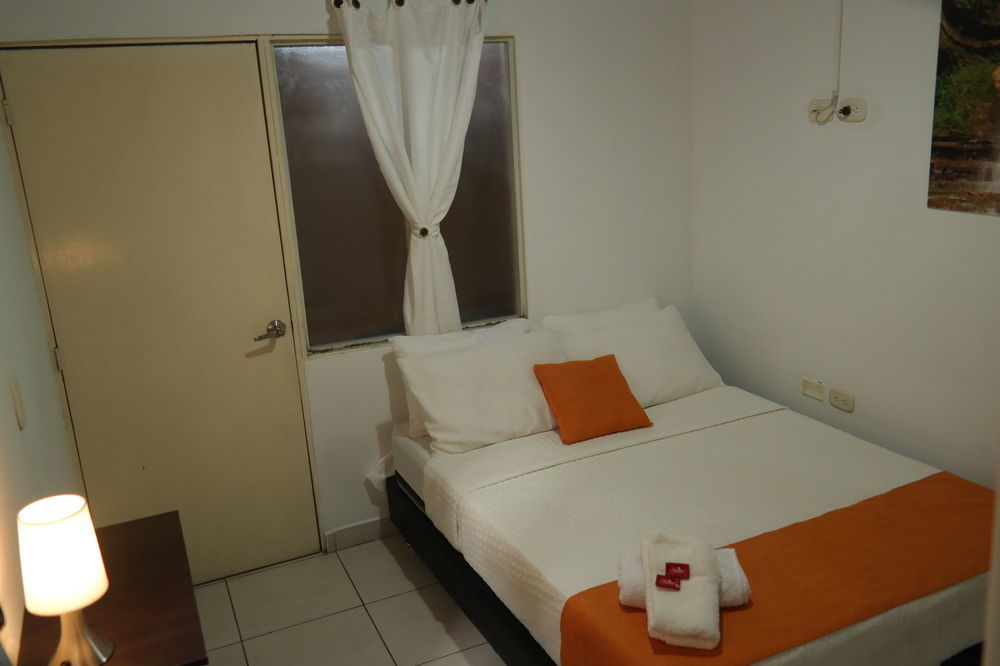 Otono Hostel Сан-Хіль Екстер'єр фото
